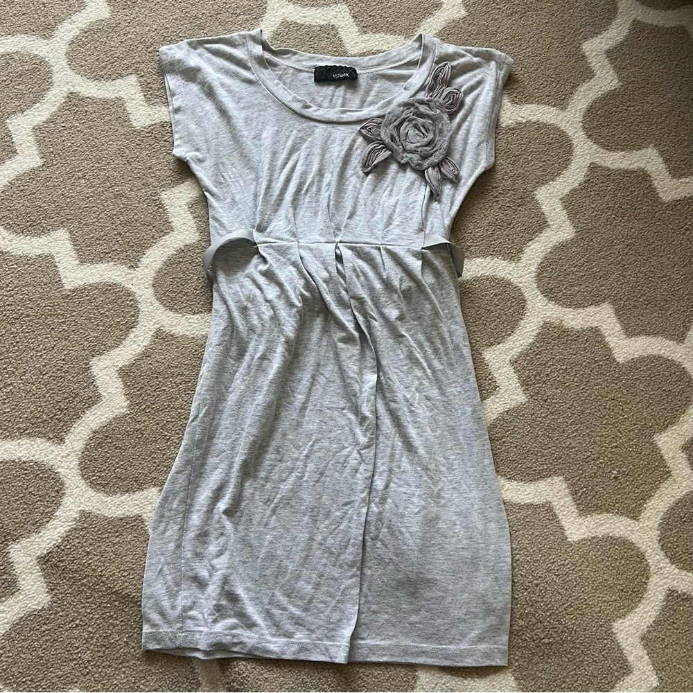 Beautiful comfy gray dress